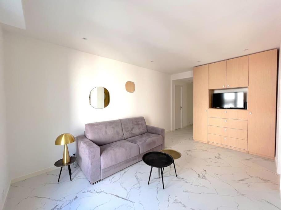 Joli Studio - Studio Neuf Terrasse Clim Wi-Fi 2 Min. Des Plages 昂蒂布 外观 照片
